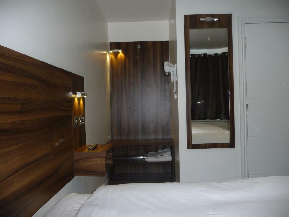 Heathrow-Windsor Guest House Slough Exteriér fotografie